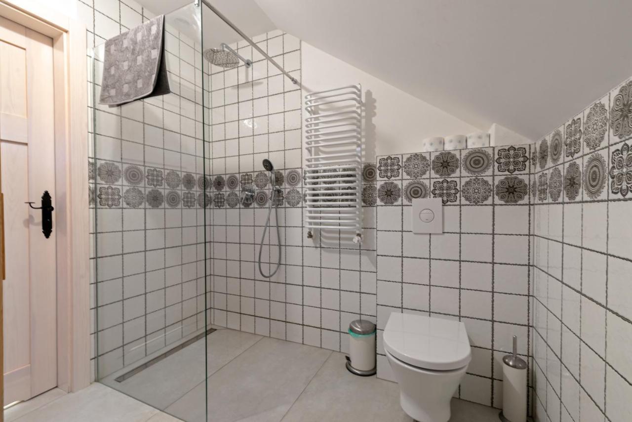 Malinowe Wzgorze Domki 90 M2 Z Sauna I Balia Krzeszna Экстерьер фото
